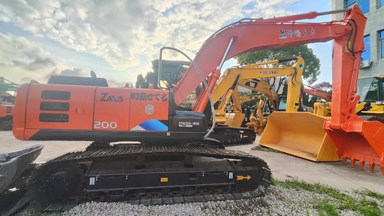 Turuncu İyi durum 19400KG İkinci el Hitachi kazıcı Zx200 109.6kw gücüyle