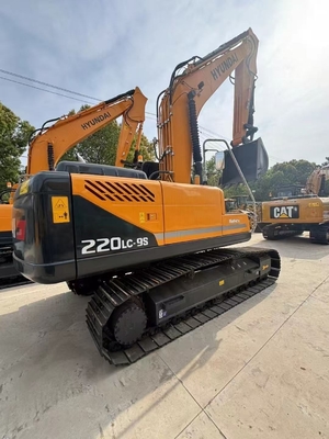 Hyundai 220LC-9S paletli hidrolik ekskavatör orijinal dişliler ve pompa iyi durumda, düşük saatte çalışma ve güçlü kazı kuvveti